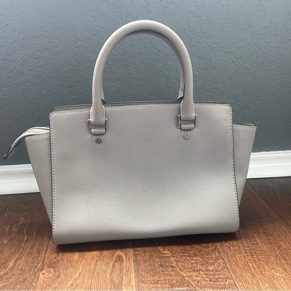 Michael Kors Gray Handbag - Picture 2 of 14